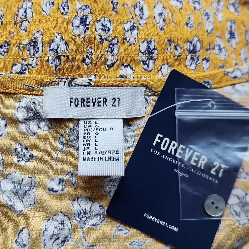 Forever 21 Floral Cropped Blouse - Picture 4 of 4